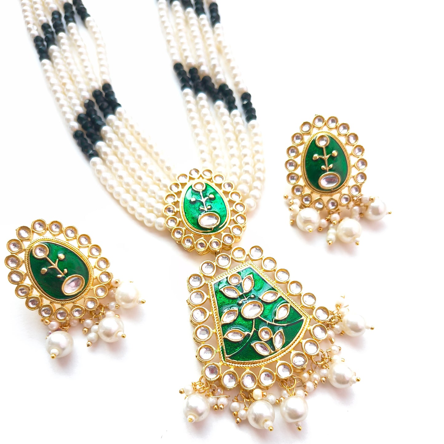 Regal Pearl Necklace with Enamel Pendant